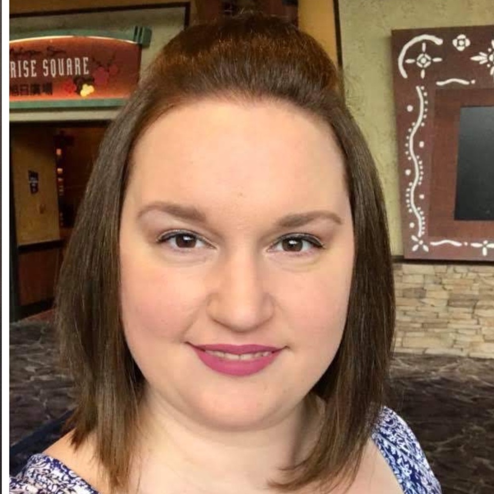 Meet your Posher, Nikki